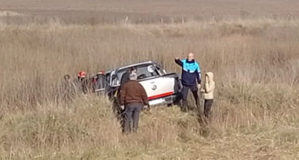 Ruta 205: Tres personas hospitalizadas luego de un choque entre una camioneta y un camión 