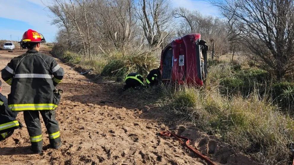 Una joven de Urdampilleta falleció tras un vuelco en camino rural