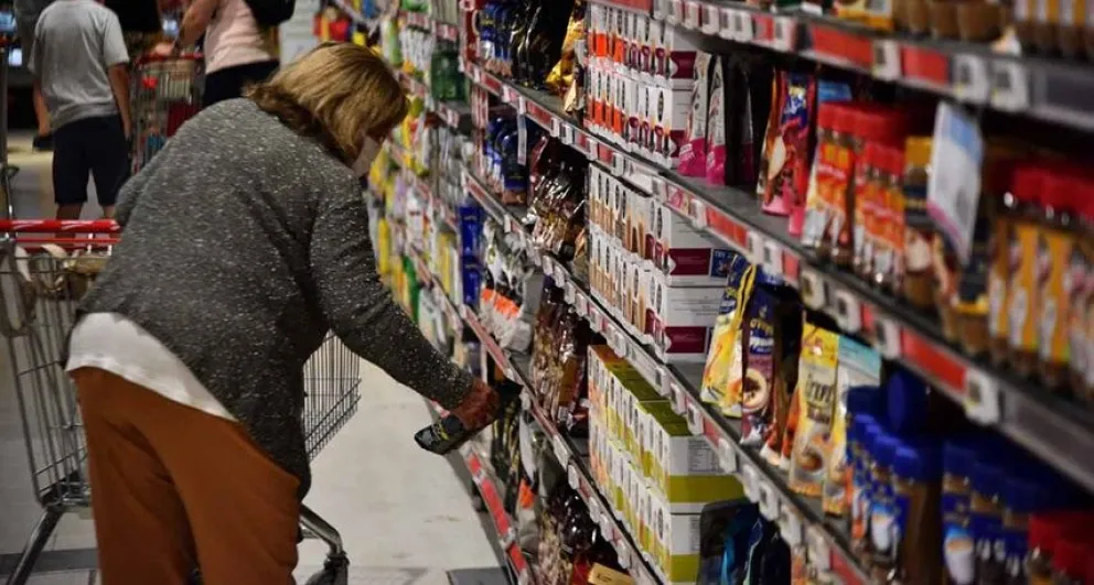 Cuánto dinero necesitó una familia tipo para no estar bajo la línea de pobreza