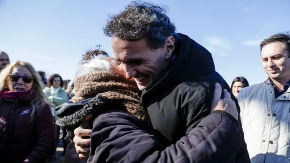 El ministro Katopodis reactiva su agenda en la Séptima Sección y visita Bolívar