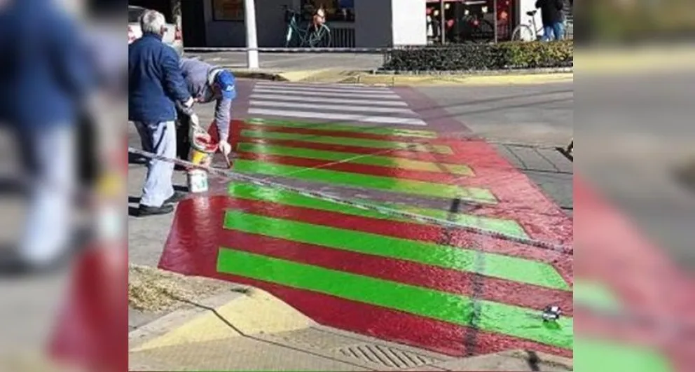 Locura en Henderson: "tiñeron" las calles de verde y rojo tras la clasificación de un equipo al Petit