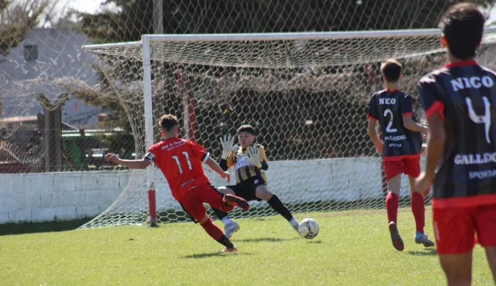 Gran arranque de Balonpié en Inferiores: cómo están las tablas de posiciones