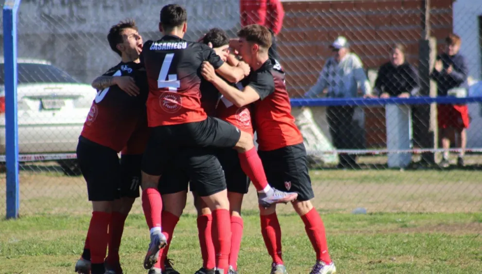 Casariego se mantiene como líder y ahora tiene tres escoltas en la Liga de Bolívar