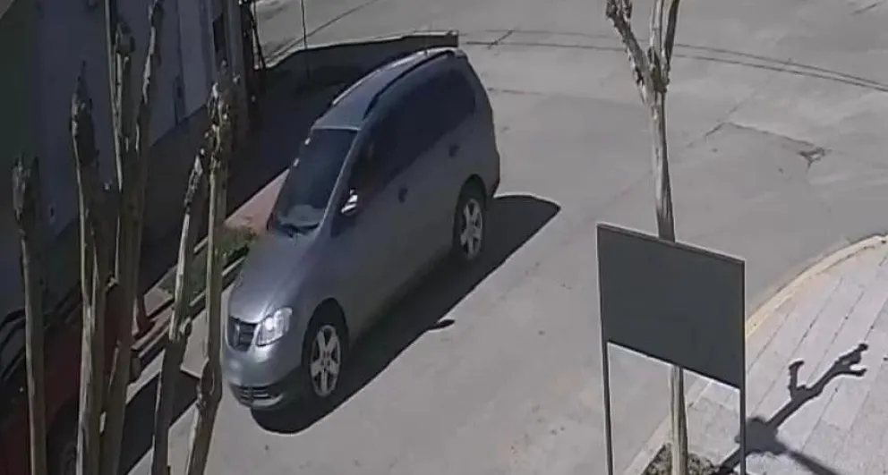 Encontró el vehículo que la chocó y la mujer se hizo cargo