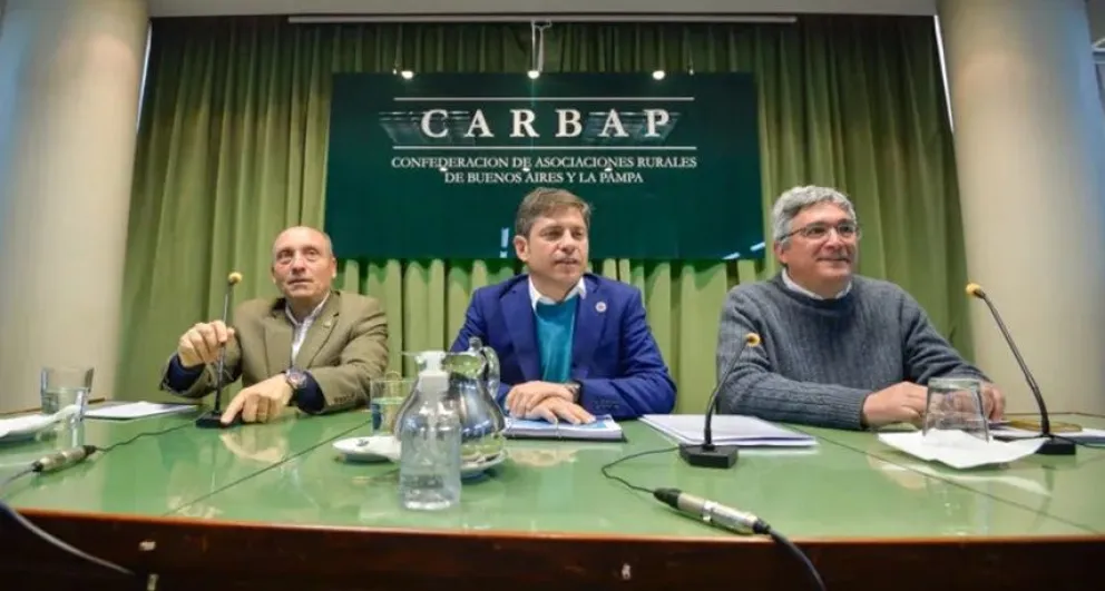 Kicillof: “Durante el gobierno de Vidal hubo anuncios de hacer 12.000 km de caminos rurales e hicieron cero”