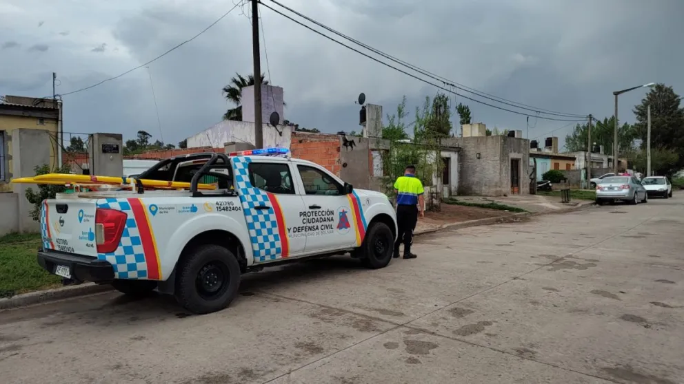 Asistieron a un hombre mayor de edad que se cayó en su vivienda y lo trasladaron al hospital