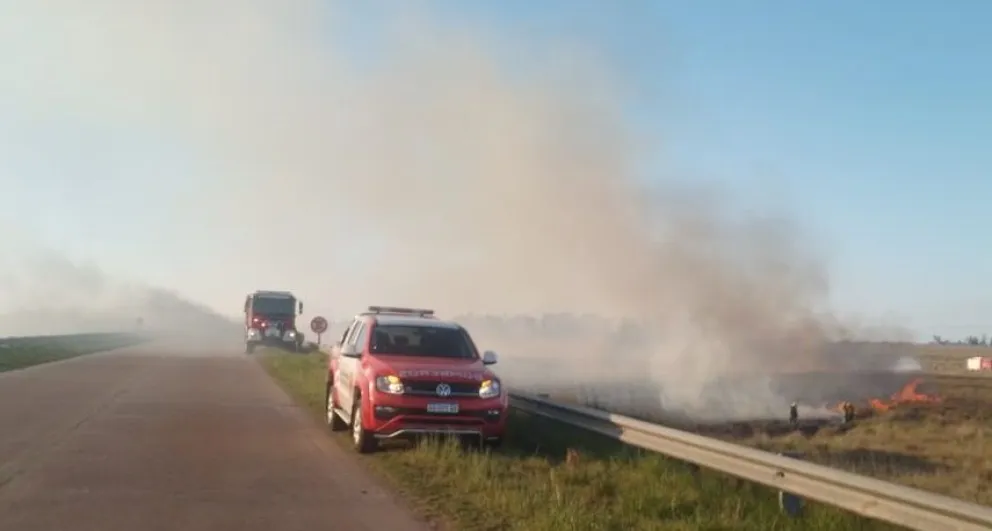 Agitada tarea de Bomberos Voluntarios en una jornada con varios incendios