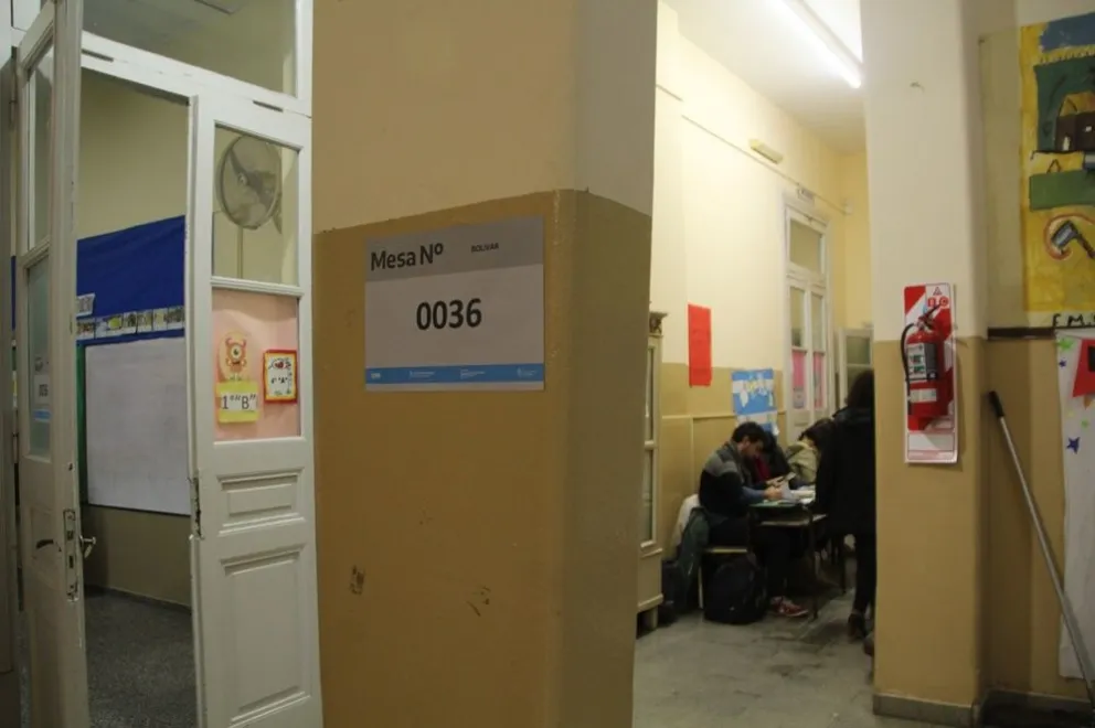 Qué va a pasar con las clases en los colegios que sean centros de votación este domingo 