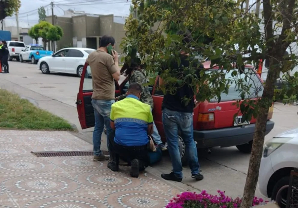 Una persona fracturada y otra desvanecida en el súper domingo electoral en Bolívar