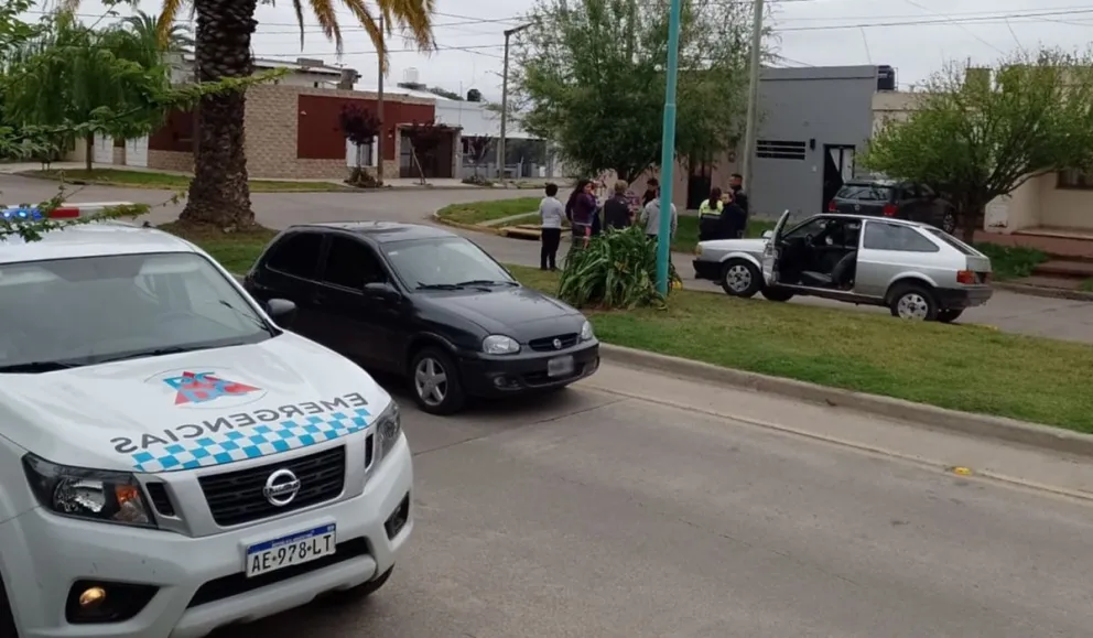 Un joven sufrió una descompensación mientras conducía y fue hospitalizado