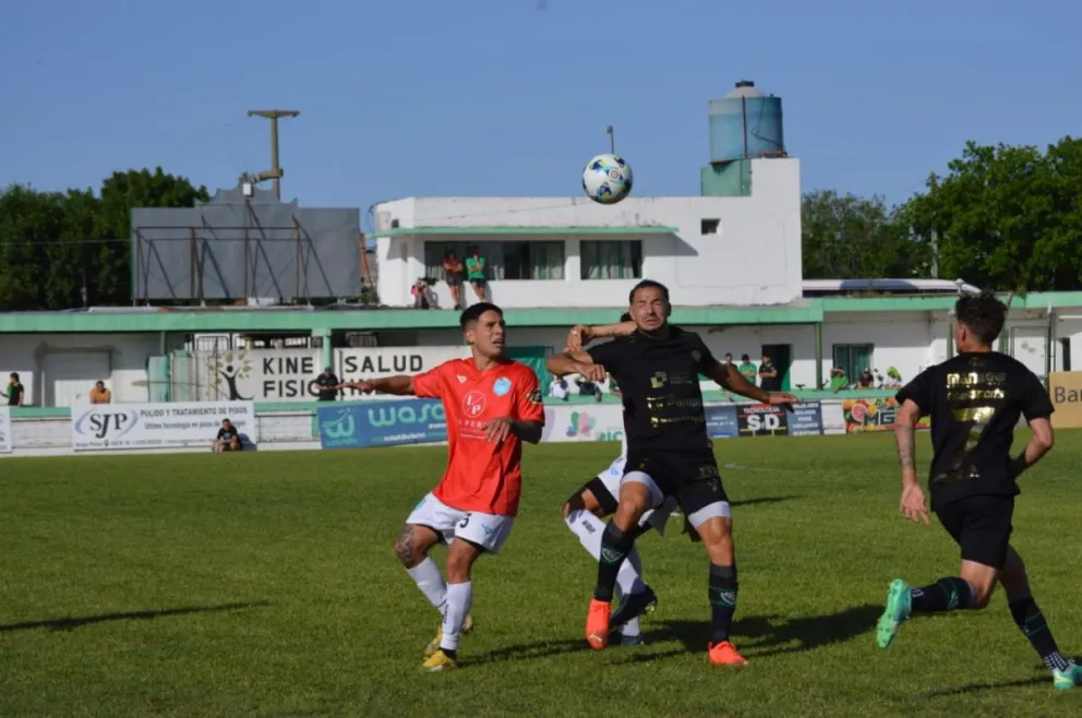 El Club Ciudad de Bolívar ganó la Zona 2 y ya tiene rival en el Reducido