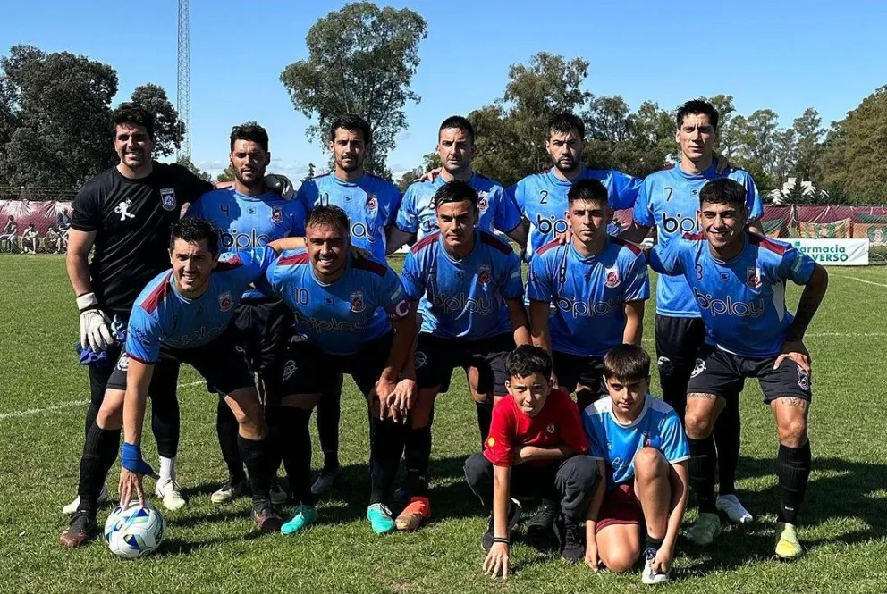 Balonpié ganó en el debut y es líder de su grupo en el Torneo Regional Amateur