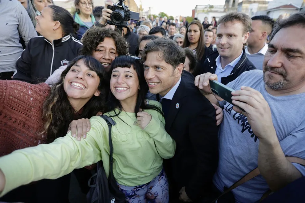 Axel Kicillof podría visitar Olavarría en busca de apoyo a Sergio Massa en el balotaje