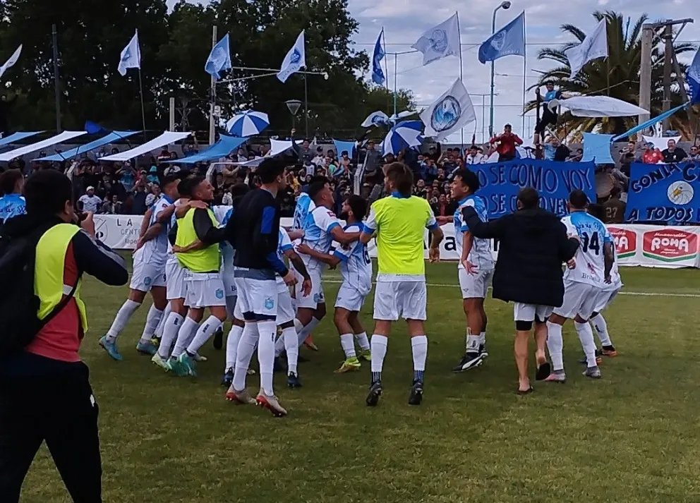 El Club Ciudad de Bolívar se metió en las semifinales del Federal A