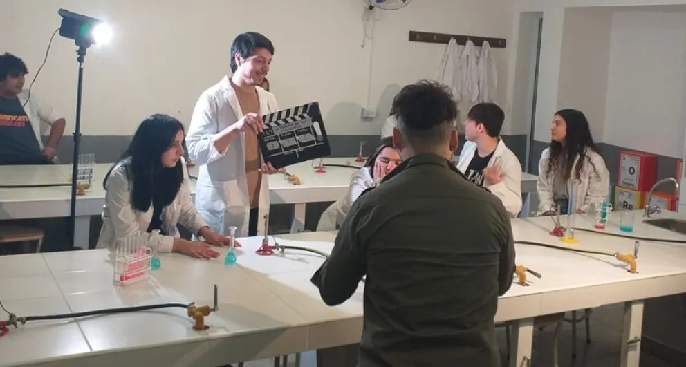 Se estrena en el Cine Avenida un videoclip producido por estudiantes secundarios