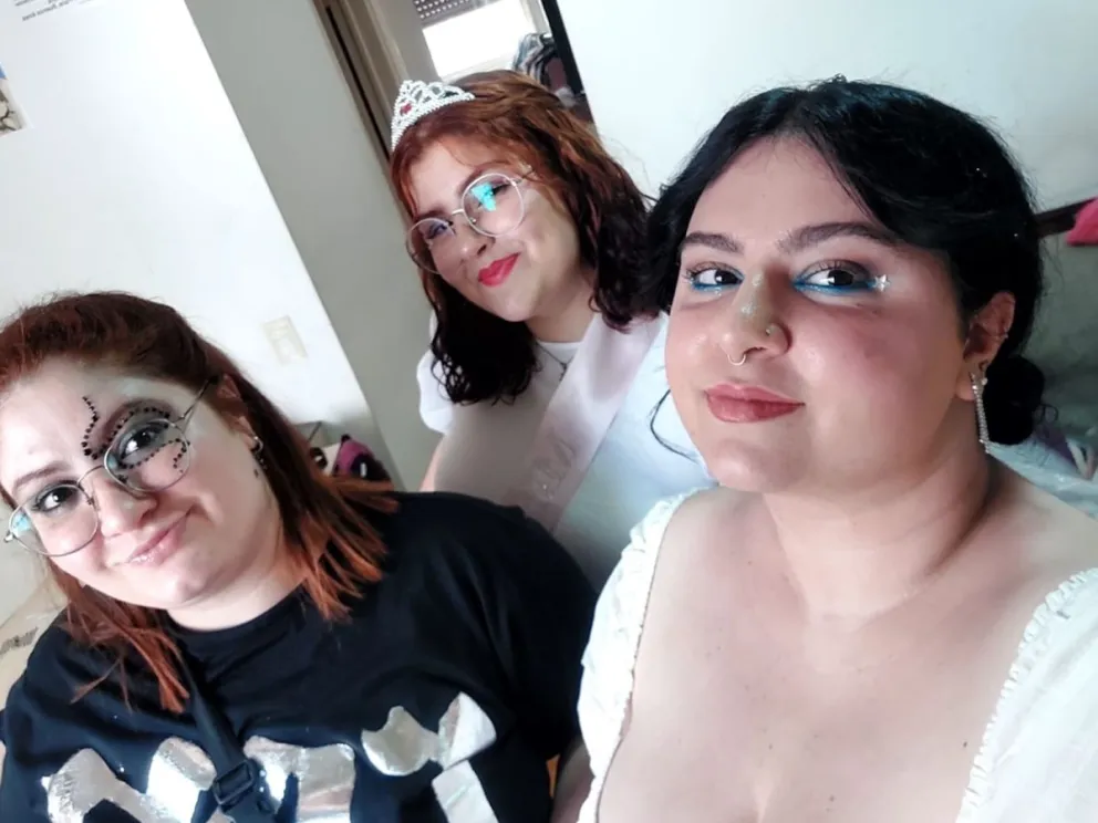 Fans bolivarenses dijeron presente en la trilogía de shows de Taylor Swift en Argentina