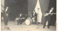 Recordamos a Los Diabólicos, una de las bandas pioneras del rock & roll en Bolívar