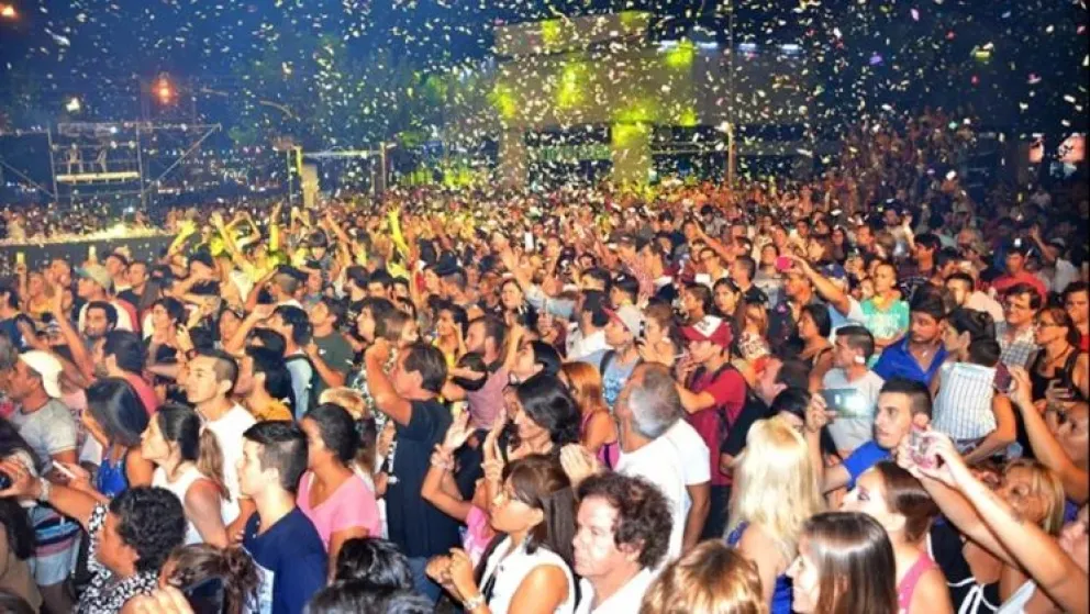 Podría haber marcha atrás y realizarse una fiesta regional que había sido suspendida