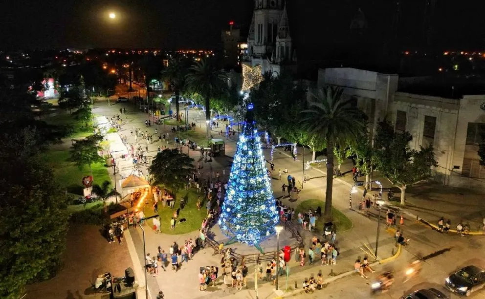 Sorpresa por la ausencia del arbolito en el Centro Cívico: ¿se arma para estas fiestas?