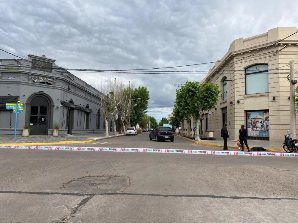 Choque en pleno centro: una mujer hospitalizada por prevención