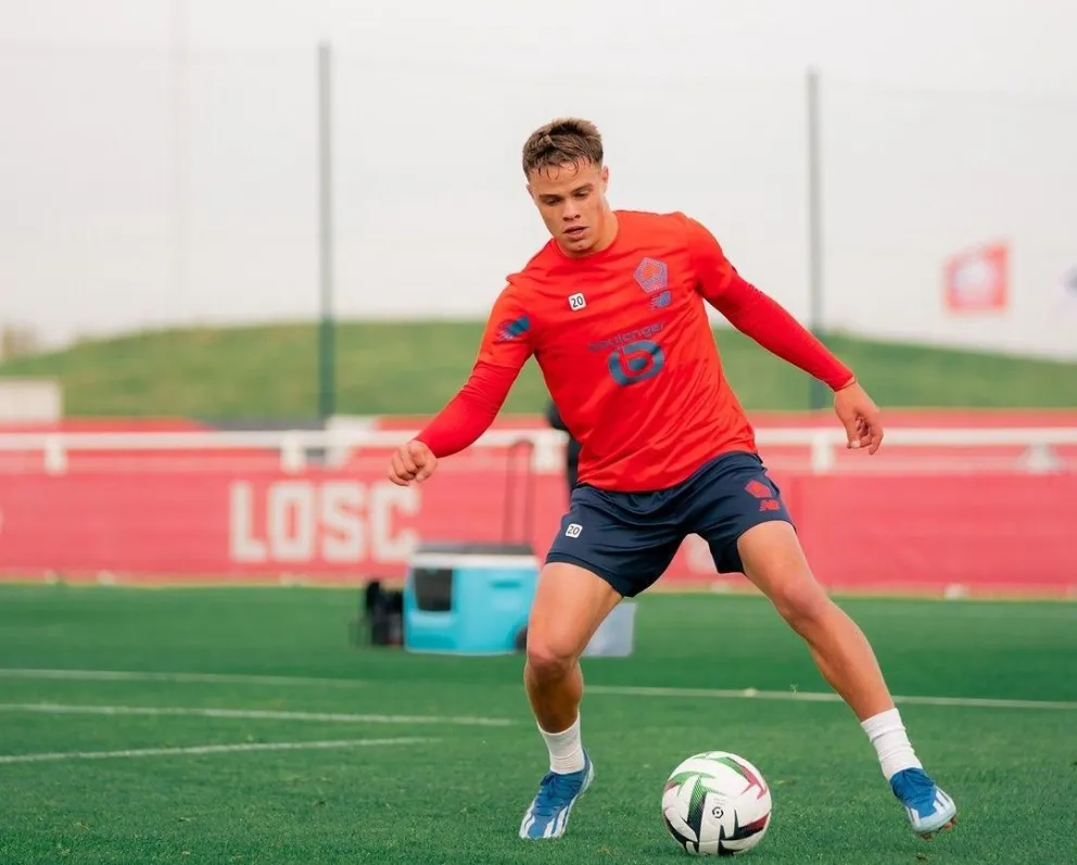 Nacho Miramón volvió a ser convocado en Lille para un partido de la Ligue 1