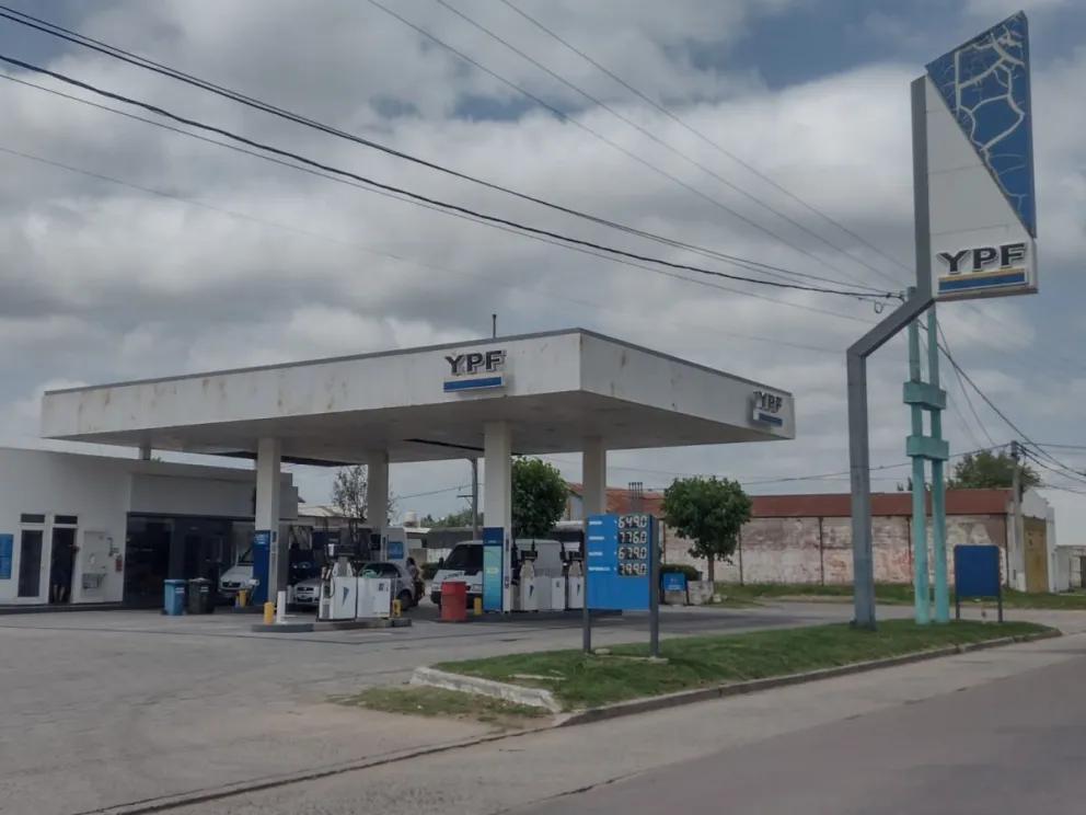 Aumento de combustibles: YPF siguió la línea de las privadas y volvió a subir sus precios