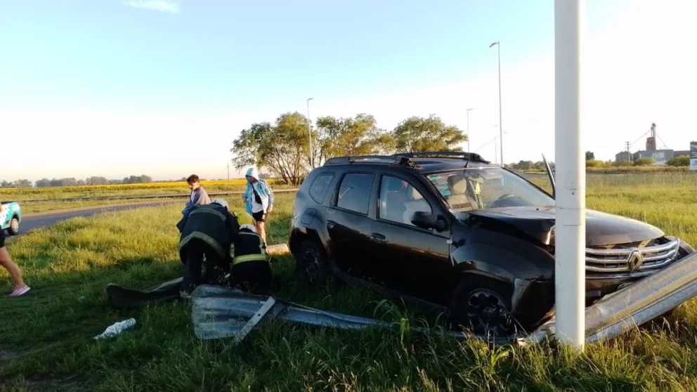 Viajaban rumbo a la costa y chocaron en la rotonda de Bolívar