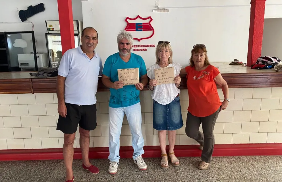 El Club Estudiantes entregó los premios del séptimo sorteo mensual de la rifa