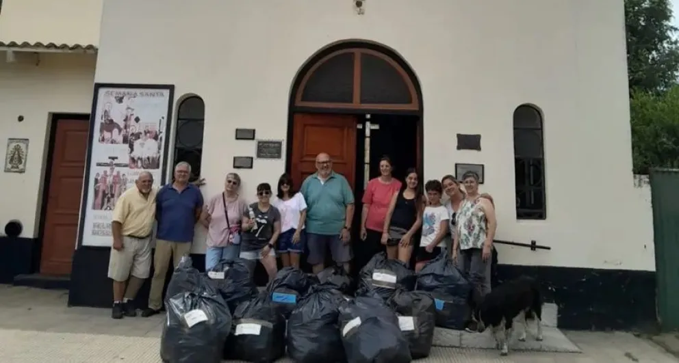 El hogar San Francisco de Asís entregó juguetes por la llegada de los Reyes Magos