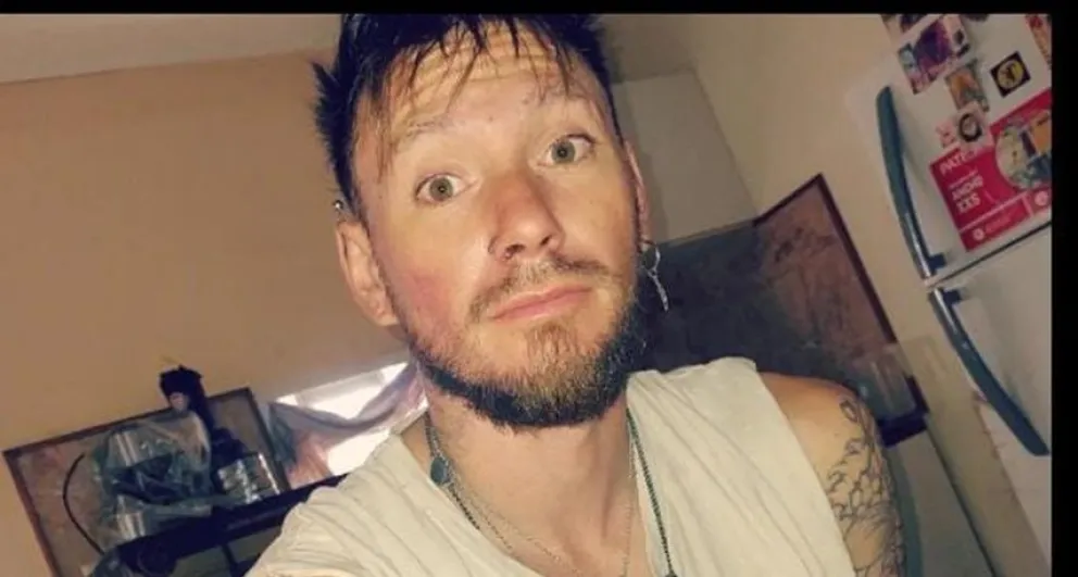 Un recolector de residuos encontró un celular mientras trabajaba y lo devolvió: "Hice lo correcto"