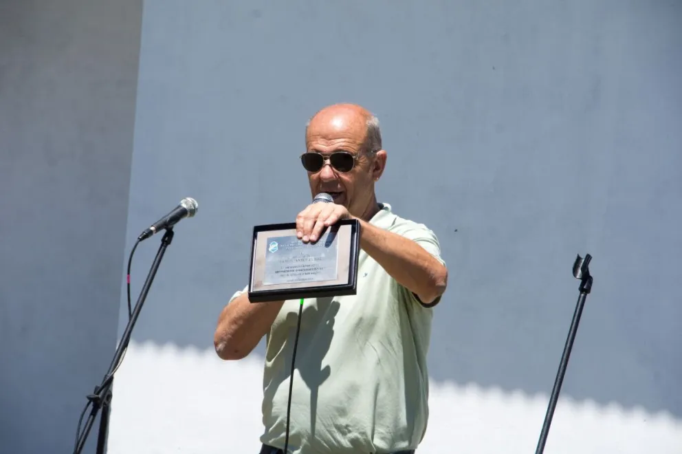 Zurro propuso declarar personas no gratas para Pehuajó a los legisladores que voten la Ley Ómnibus