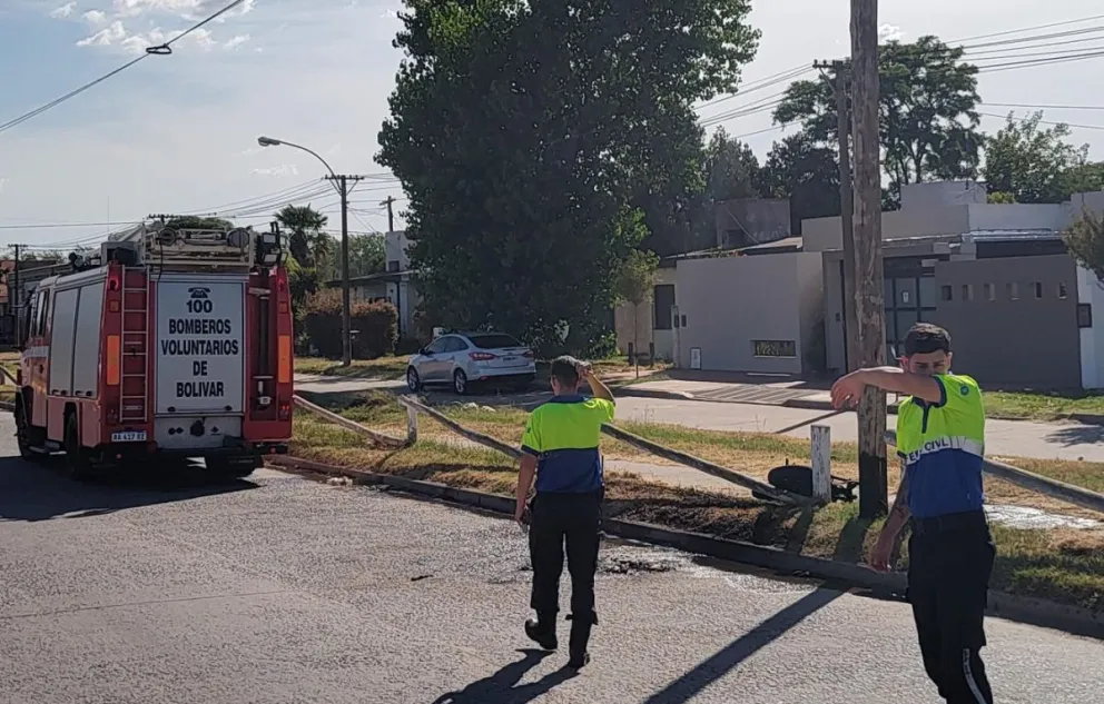 Se incendió una moto en avenida Mariano Unzué