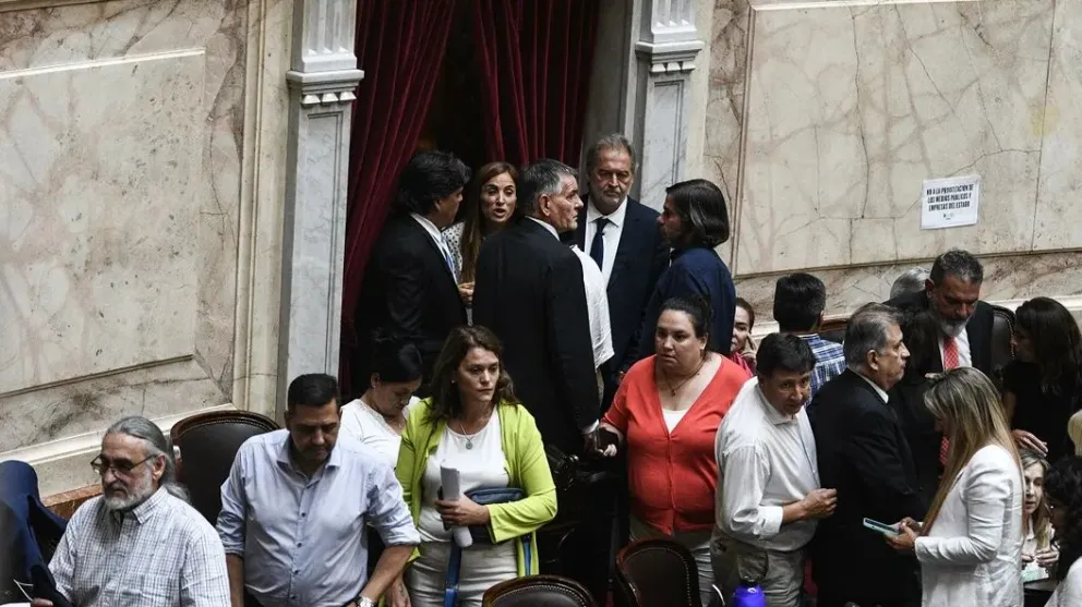 Diputados retoma el debate por la Ley Ómnibus, que sigue sumando modificaciones