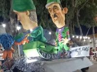 Carnavales: en un municipio presentaron una carroza con simbología nazi y se desató la polémica