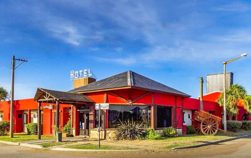 Hizo una reserva en un hotel de Bolívar e intentó estafar a dos jóvenes: cuál fue el desenlace