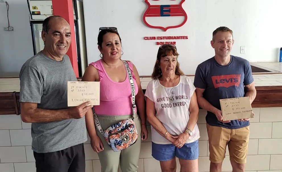 Quiénes fueron los afortunados que recibieron los premios de la rifa del Club Estudiantes