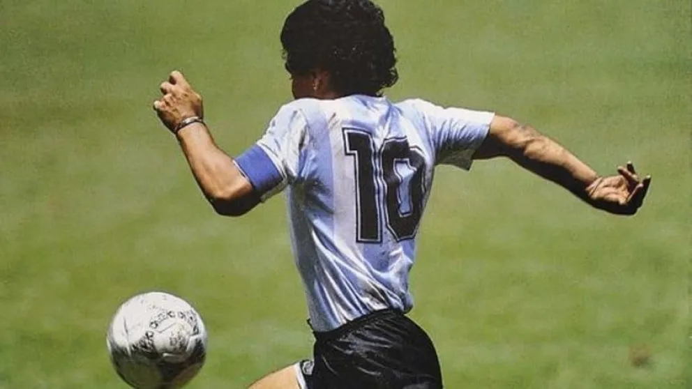 Aprobado: Carlos Casares ya tiene su calle en homenaje a Diego Armando Maradona