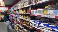 La venta en supermercados y mayoristas cayó 11,4% interanual e impacta en la recaudación del IVA