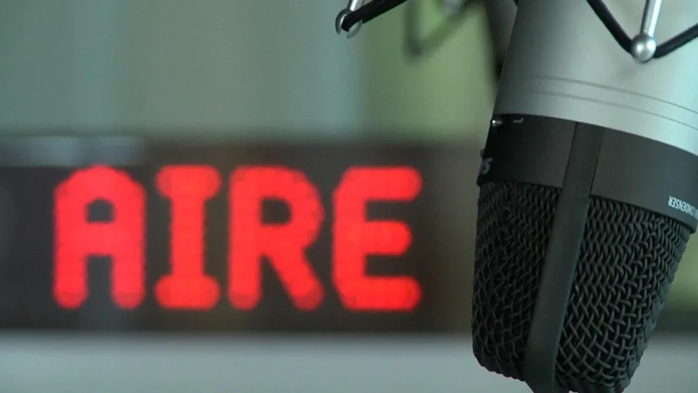 Una radio de la zona corta su transmisión por los excesivos aumentos de luz