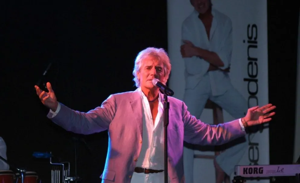 A cuatro años del fallecimiento de Sergio Denis: el día que visitó Bolívar y cantó en el Teatro Coliseo