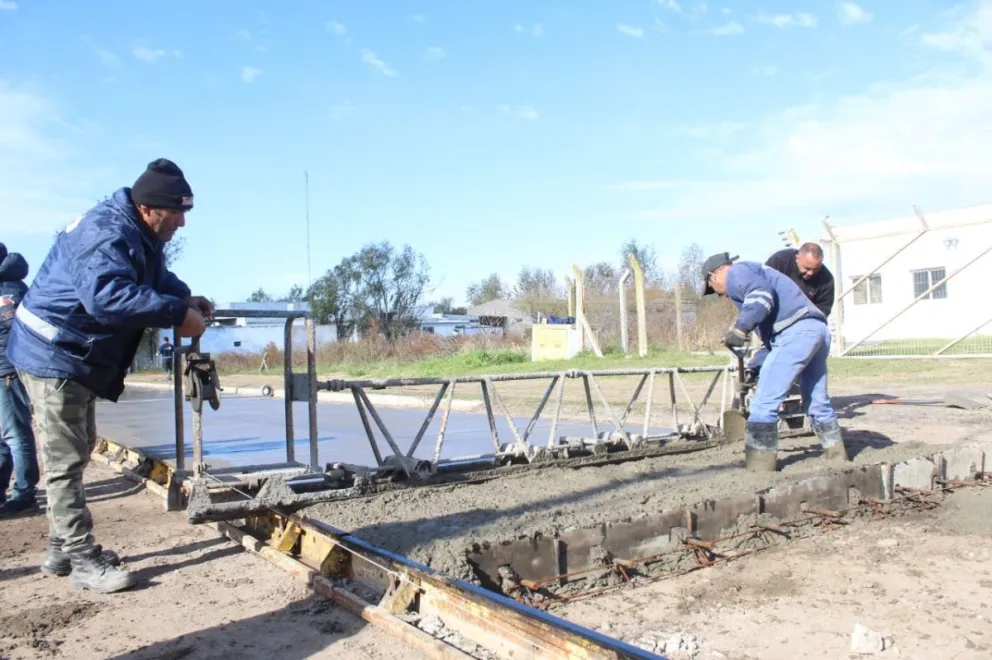 Anunciaron que se retomarán tareas de bacheo en planta urbana y barrios de Bolívar