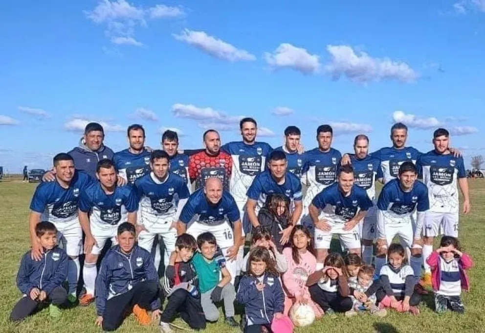 La fecha del Fútbol Rural dejó nuevos punteros: La 14 en Primera y Unión es Fuerza en Segunda