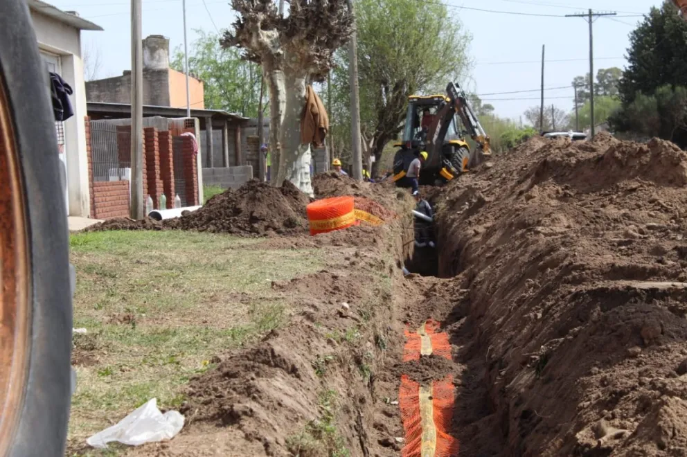 El Gobierno pide a los municipios que terminen las obras públicas iniciadas o devuelvan el dinero