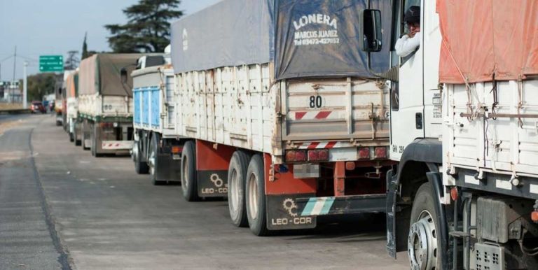 Comenzó la restricción de camiones en rutas nacionales por el finde ...
