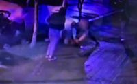 Brutal agresión en la zona: dos jóvenes le dieron una golpiza a un hombre afuera de un boliche