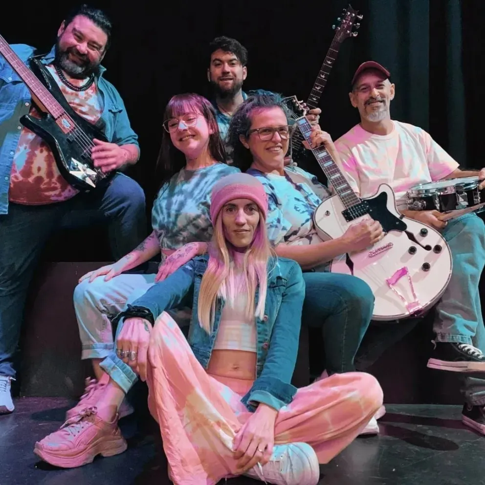 Tiringuntingos celebra sus 10 años con un show especial en la sala de El Mangrullo