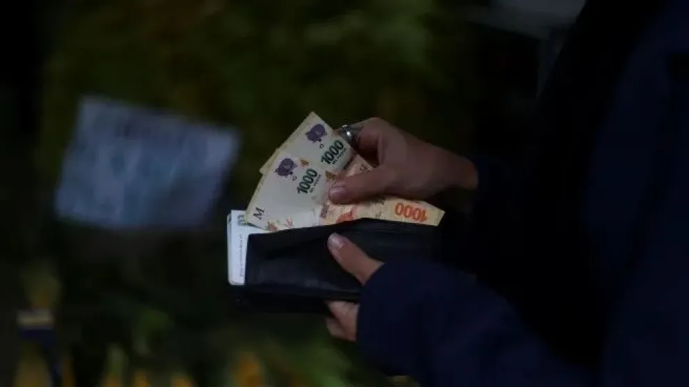 No hubo acuerdo en la reunión pactada y el gobierno fijará el salario mínimo por decreto