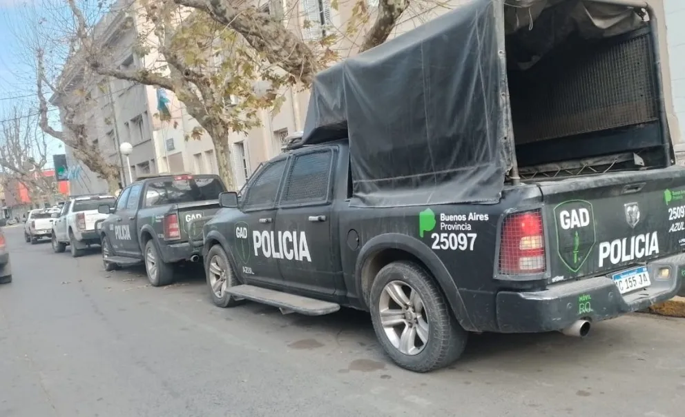 Hubo operativo con negociadores por un hombre que se atrincheró en su casa y estaba armado