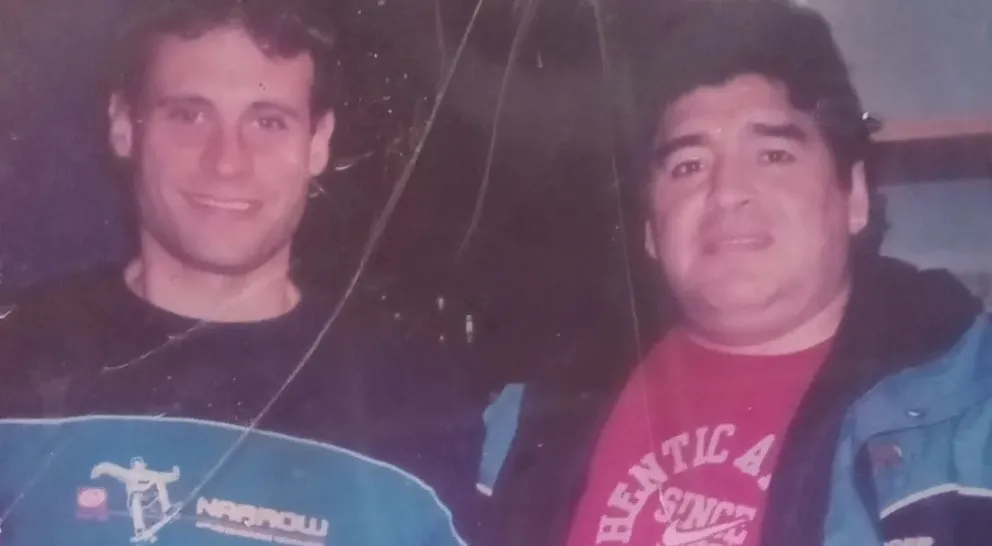 Iba a ver a River y terminó comiendo un asado con Maradona: la historia que marcó a Alejandro Caínzos