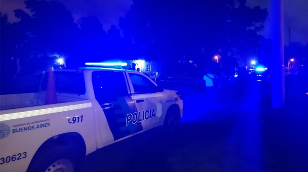 Encontraron a un ladrón adentro de su casa y lo retuvieron hasta que llegó la policía